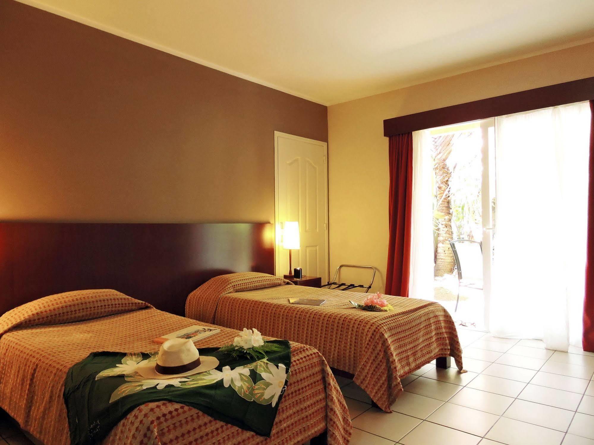 Koniambo Hotel โกเน ภายนอก รูปภาพ