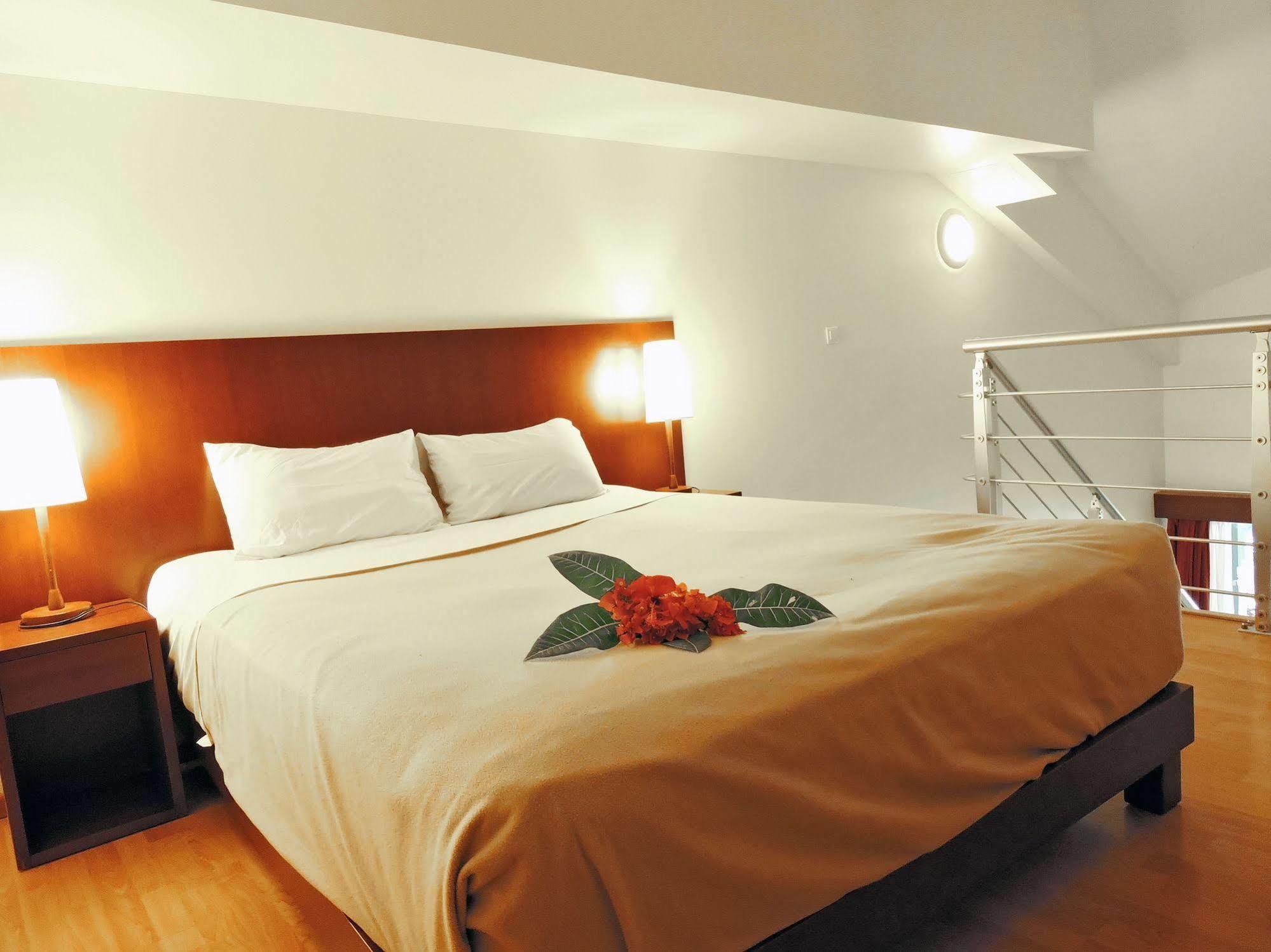 Koniambo Hotel โกเน ภายนอก รูปภาพ
